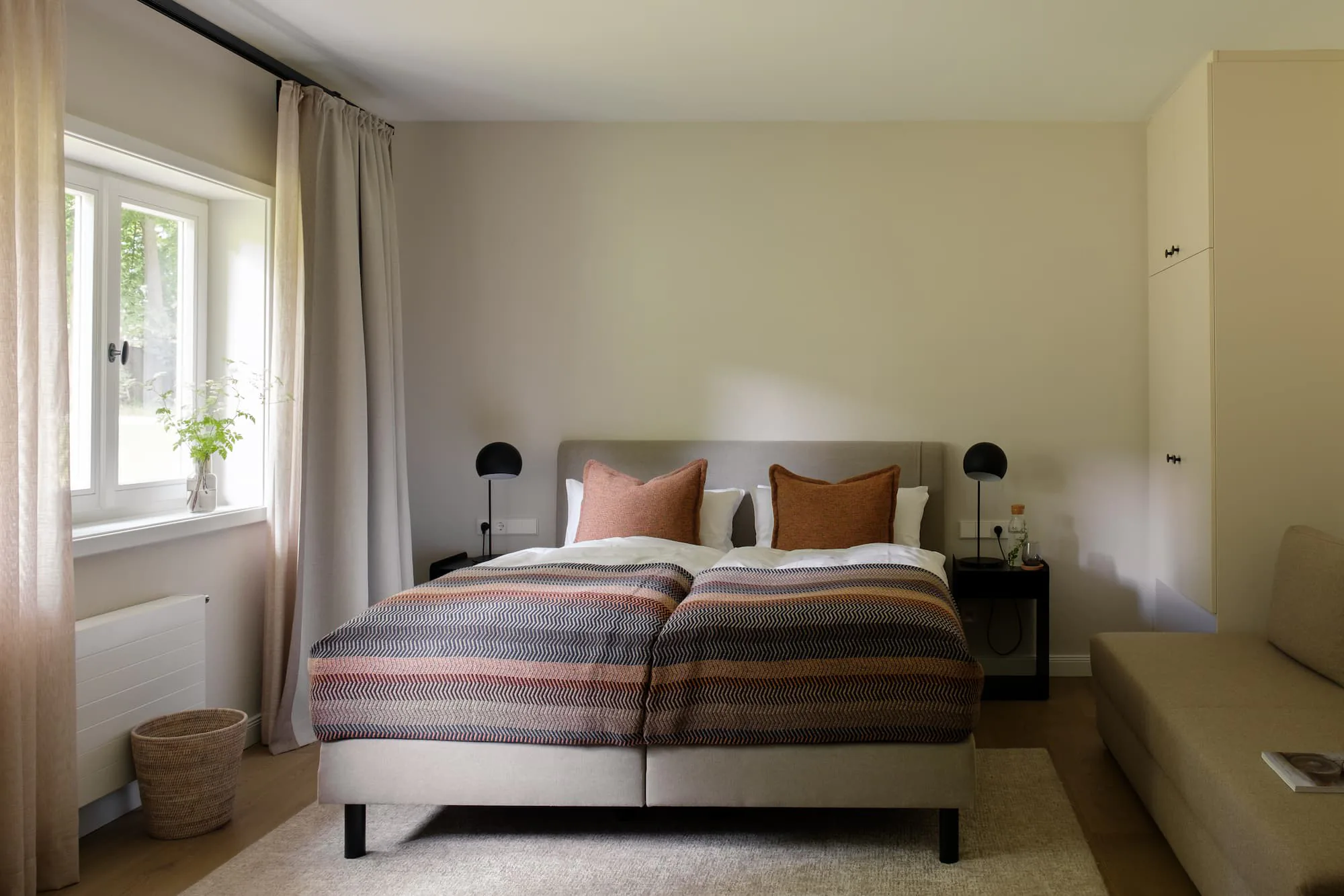 spacious double room