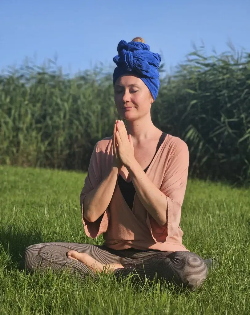 meditative breathing exercises
