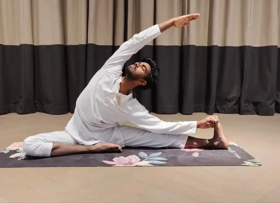 Yoga for Inner Balance: Finding Stillness in a Busy World